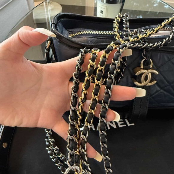 Chanel Small Gabrielle Quilted Blue and Black Leather Bag - Picture 2 of 7